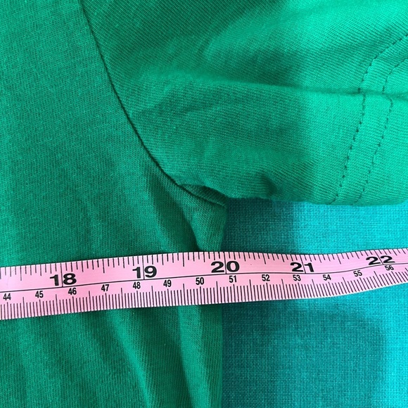 NWT A CHRISTMAS STORY Size M Ralphie Pink Nightmare Graphic Tee. Green/White/Pnk - Picture 5 of 6